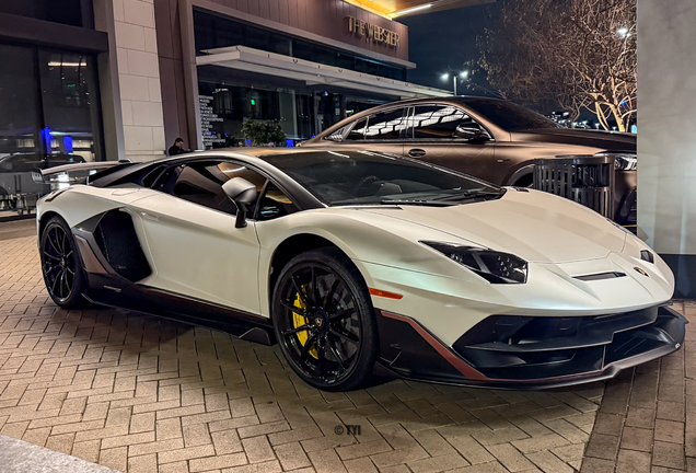 Lamborghini Aventador LP770-4 SVJ