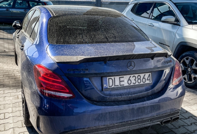 Mercedes-AMG C 63 S W205