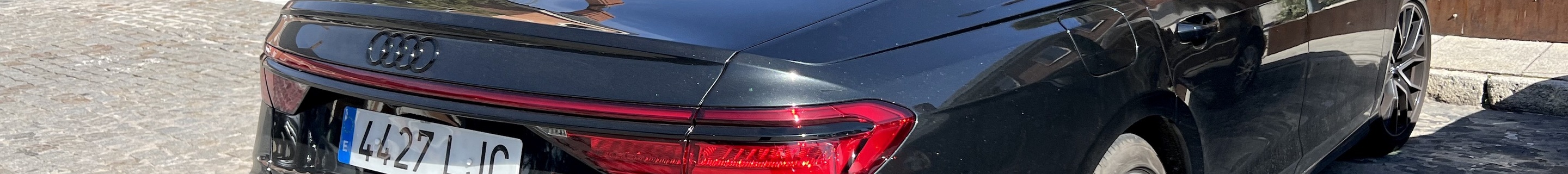 Audi S8 D5 2022