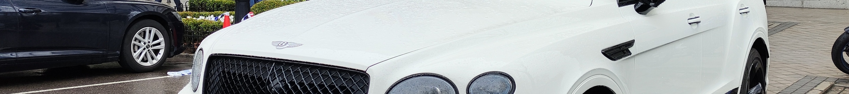 Bentley Bentayga V8 S 2024