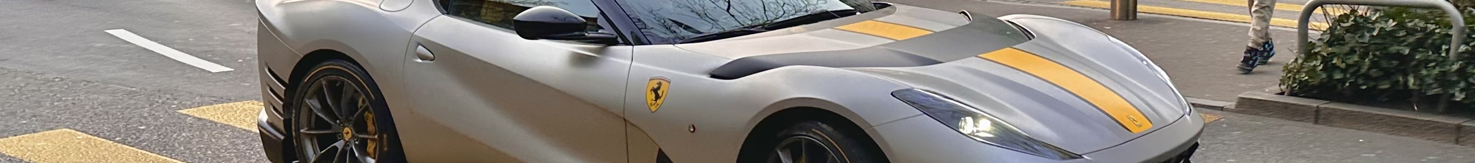 Ferrari 812 Competizione A