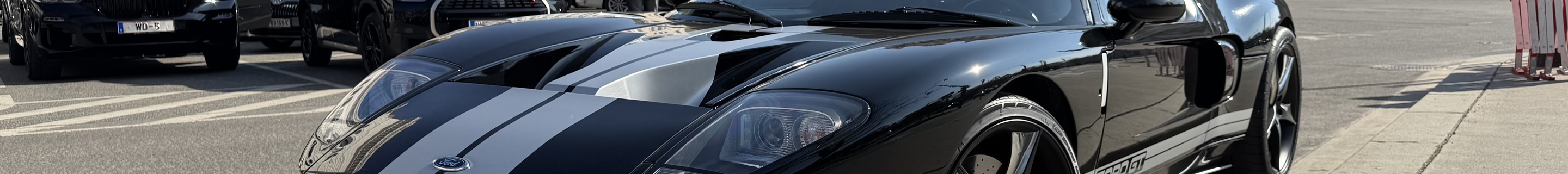 Ford GT