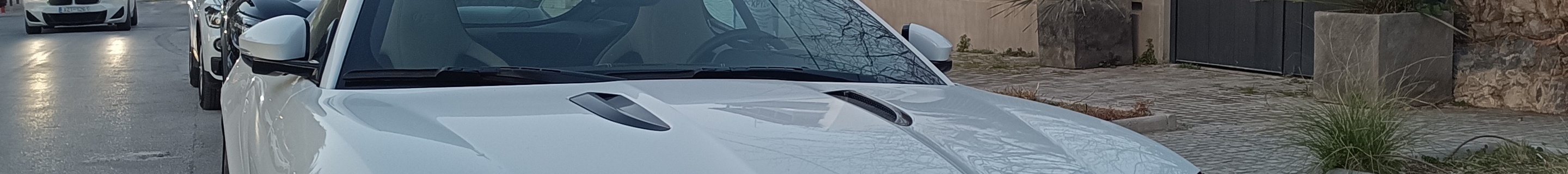 Jaguar F-TYPE R Coupé