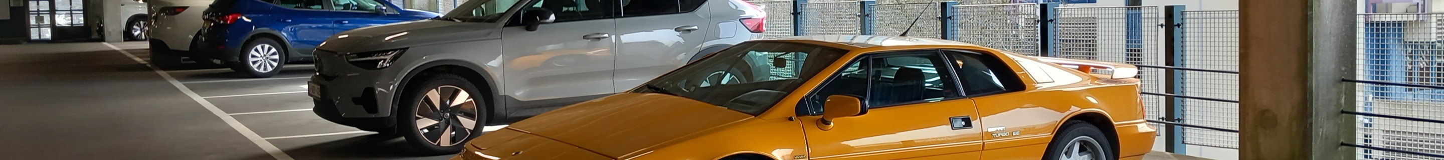 Lotus Esprit Turbo SE