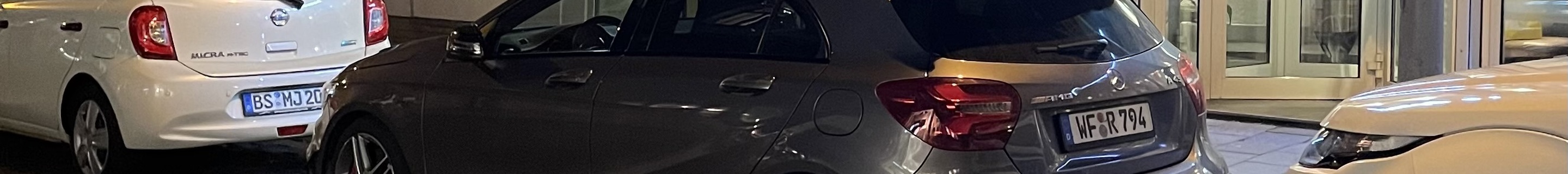 Mercedes-AMG A 45 W176 2015