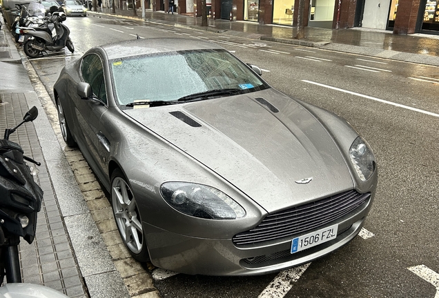 Aston Martin V8 Vantage