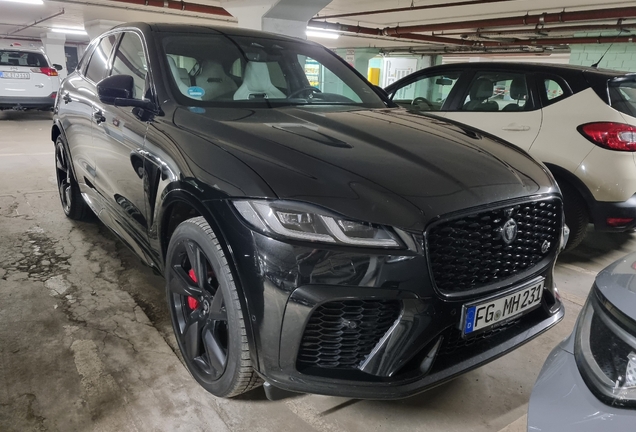 Jaguar F-PACE SVR 2021