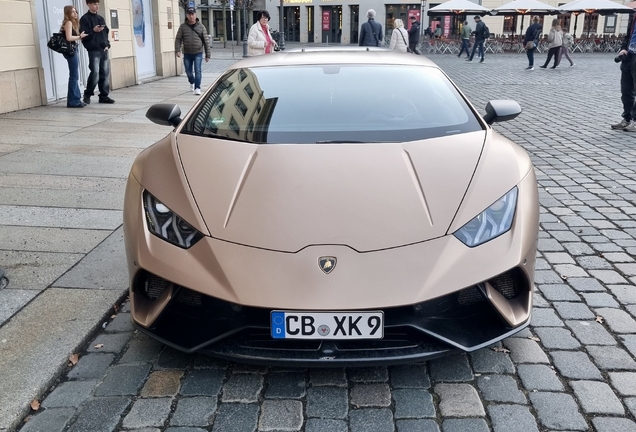Lamborghini Huracán LP640-4 Performante