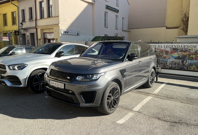 Land Rover Range Rover Sport SVR