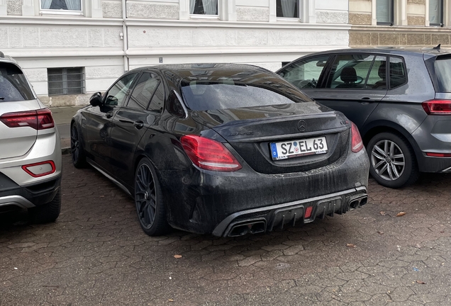 Mercedes-AMG C 63 S W205