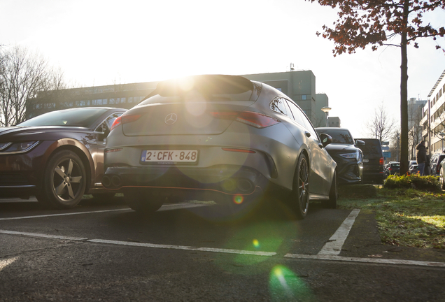 Mercedes-AMG CLA 45 S Shooting Brake X118