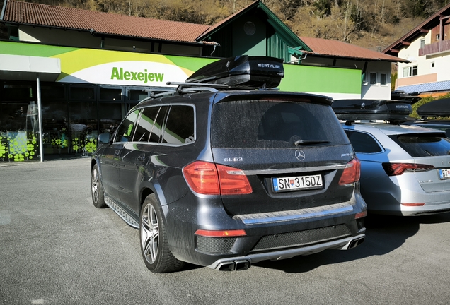 Mercedes-Benz GL 63 AMG X166