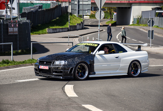 Nissan Skyline R34 GT-R V-Spec