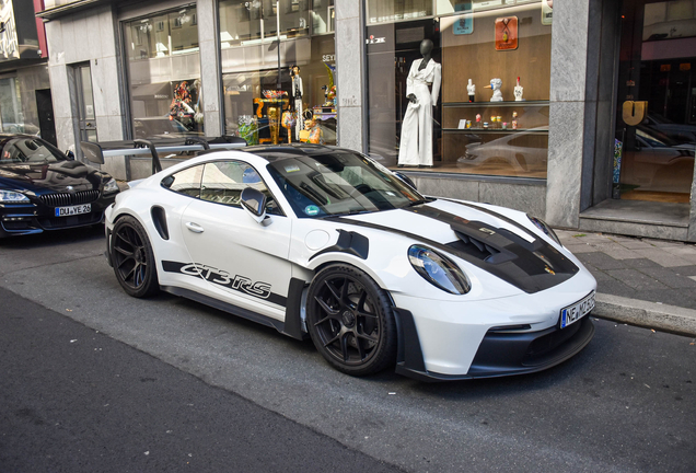 Porsche 992 GT3 RS MkI Weissach Package