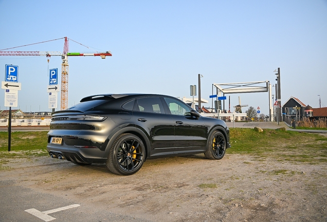 Porsche Cayenne Coupé Turbo E-Hybrid