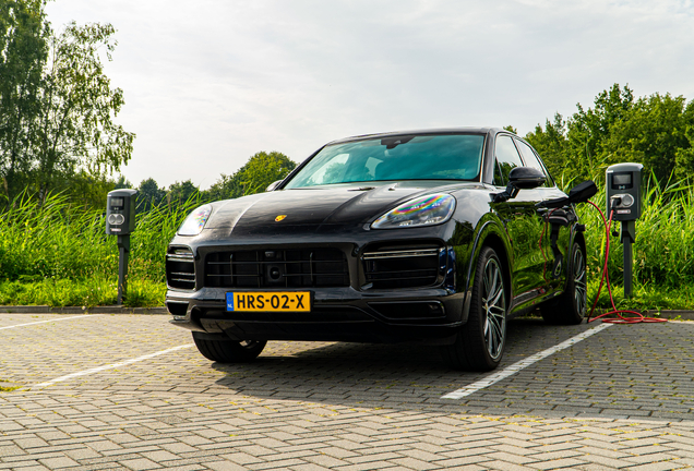 Porsche Cayenne Turbo S E-Hybrid