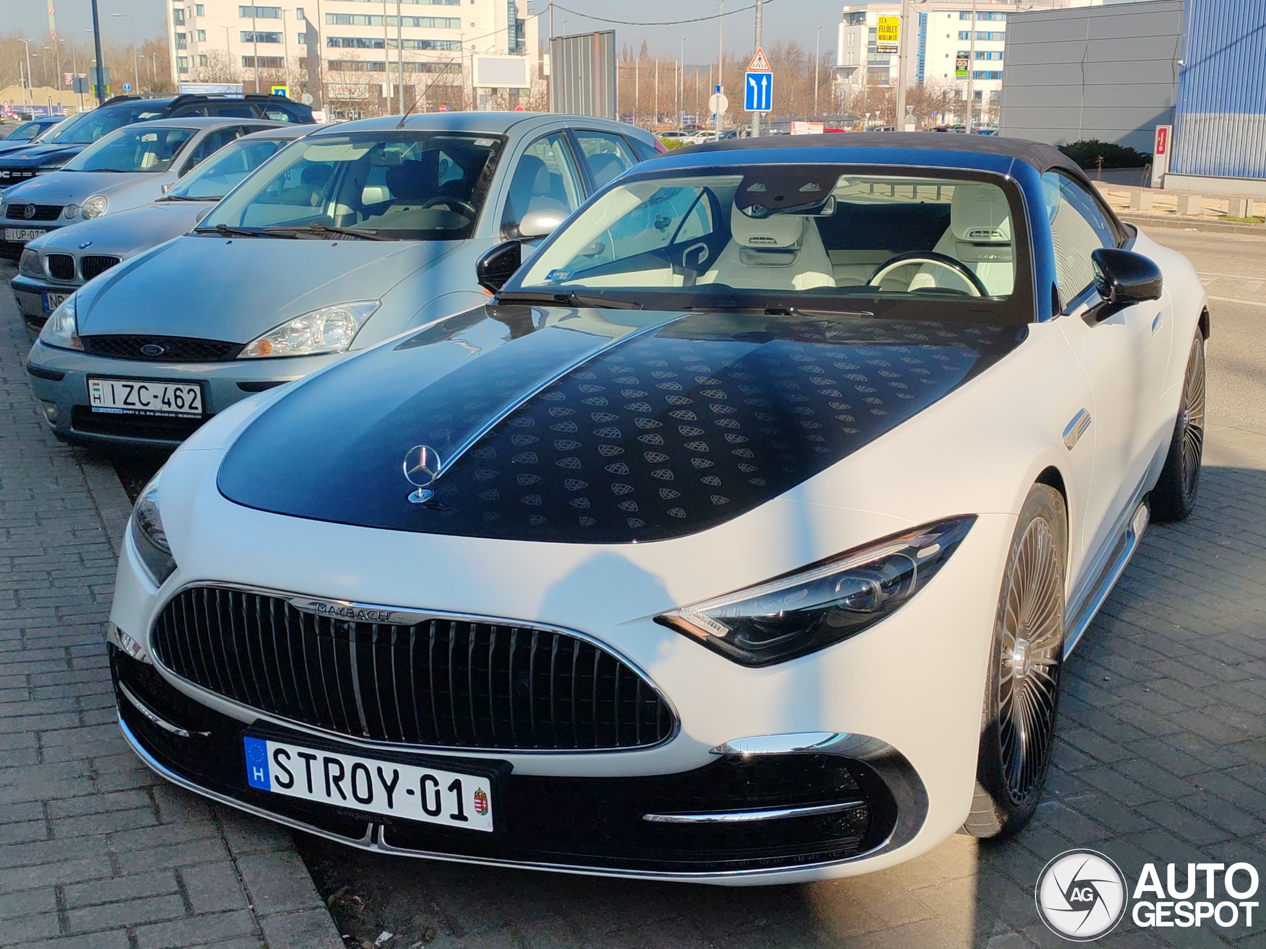 Mercedes-Maybach SL 680 Monogram Series