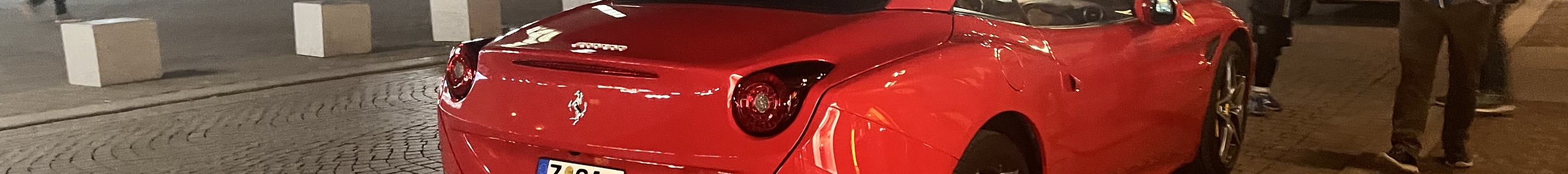 Ferrari California T
