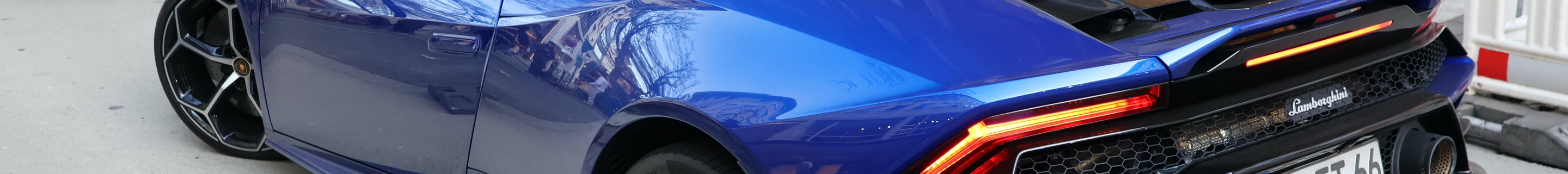 Lamborghini Huracán LP640-4 EVO Spyder