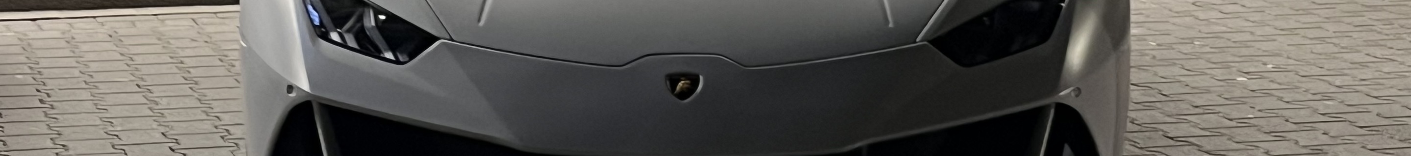 Lamborghini Huracán LP640-4 EVO Spyder