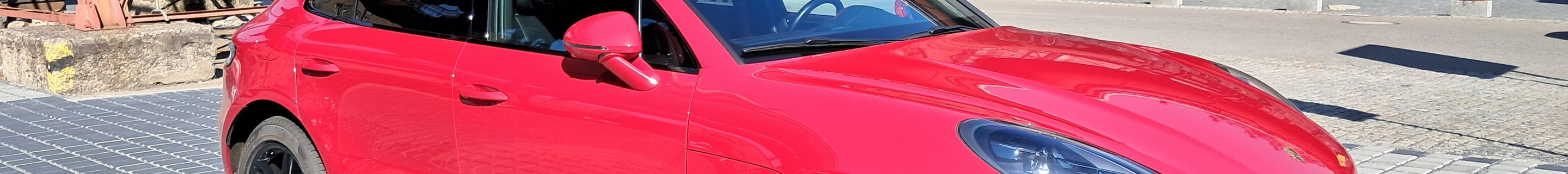 Porsche 95B Macan GTS MkIII