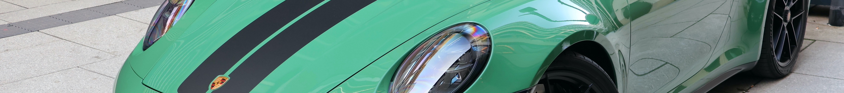 Porsche 992 Carrera 4 GTS Cabriolet MkII