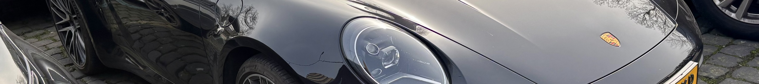 Porsche 992 Carrera 4S MkI