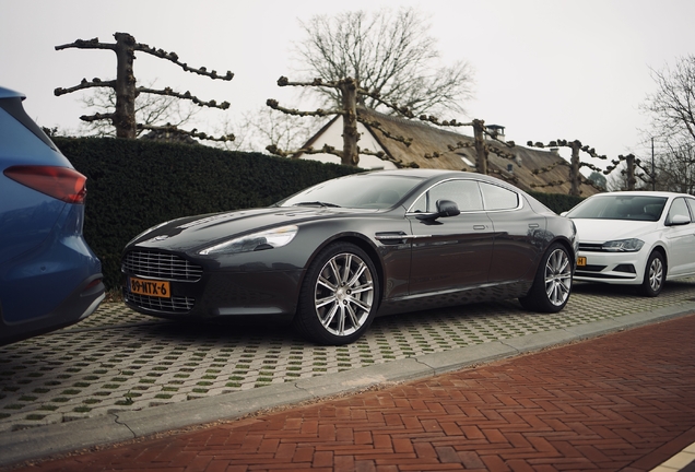 Aston Martin Rapide