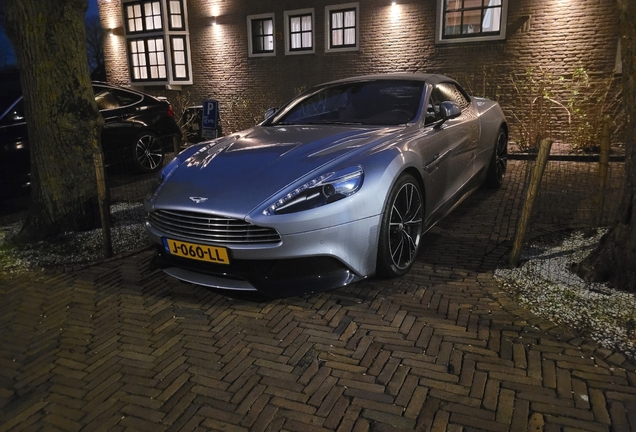 Aston Martin Vanquish Volante