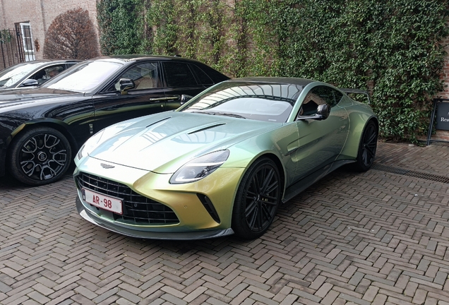 Aston Martin Vantage 2024