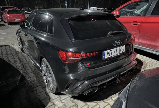 Audi RS3 Sportback 8Y 2025