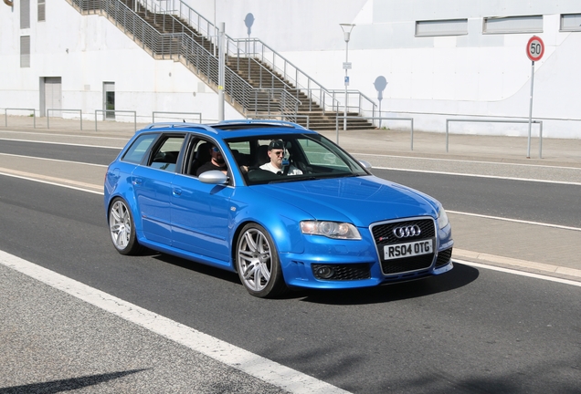 Audi RS4 Avant B7