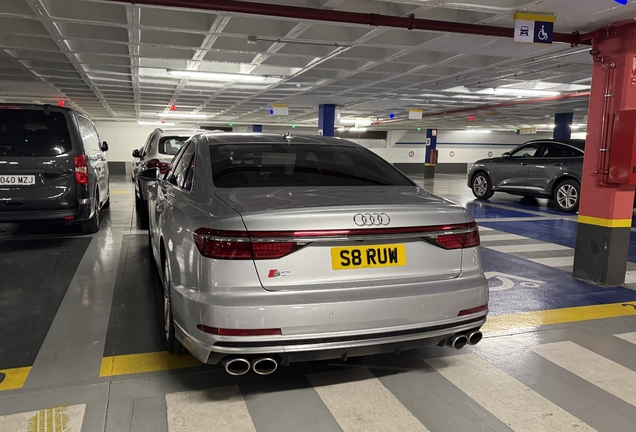 Audi S8 D5