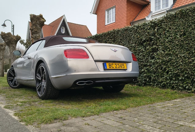Bentley Continental GTC V8