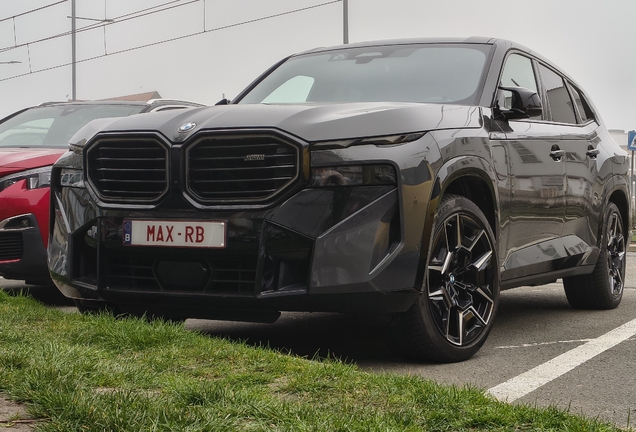 BMW XM G09