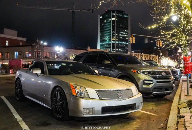 Cadillac XLR-V