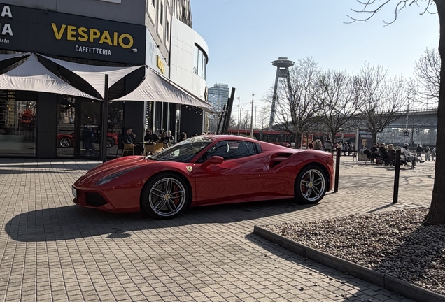Ferrari 488 Spider
