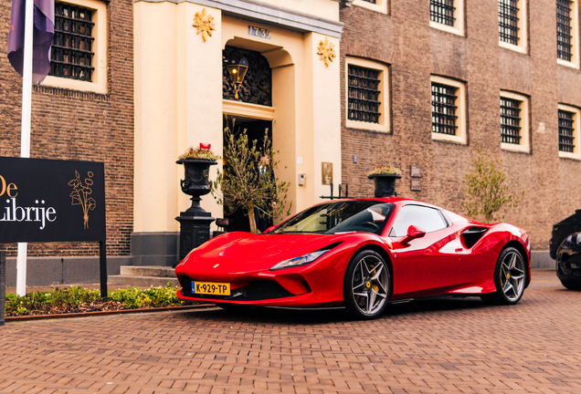Ferrari F8 Spider
