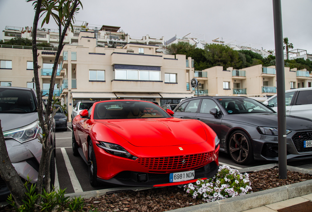 Ferrari Roma Spider