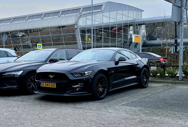 Ford Mustang GT 2015