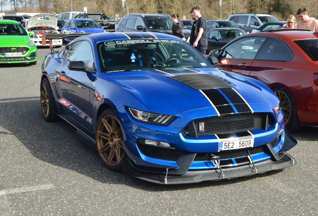 Ford Mustang Shelby GT350 2015
