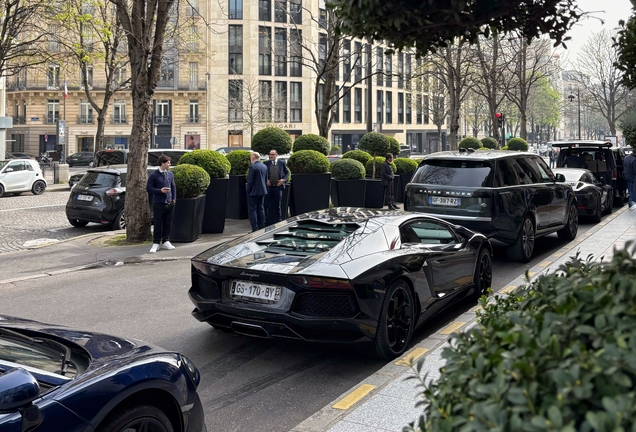 Lamborghini Aventador LP700-4