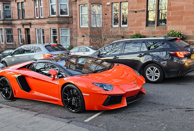 Lamborghini Aventador LP700-4 Roadster