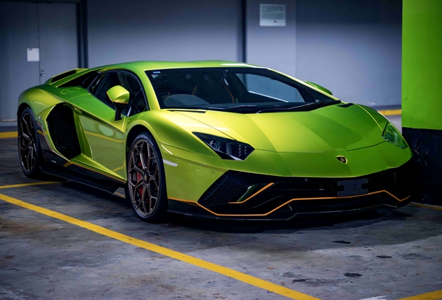 Lamborghini Aventador LP780-4 Ultimae