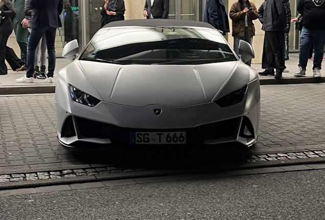 Lamborghini Huracán LP640-4 EVO Spyder