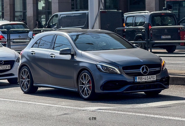 Mercedes-AMG A 45 W176 2015