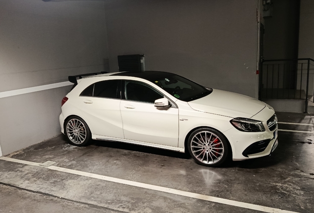 Mercedes-AMG A 45 W177