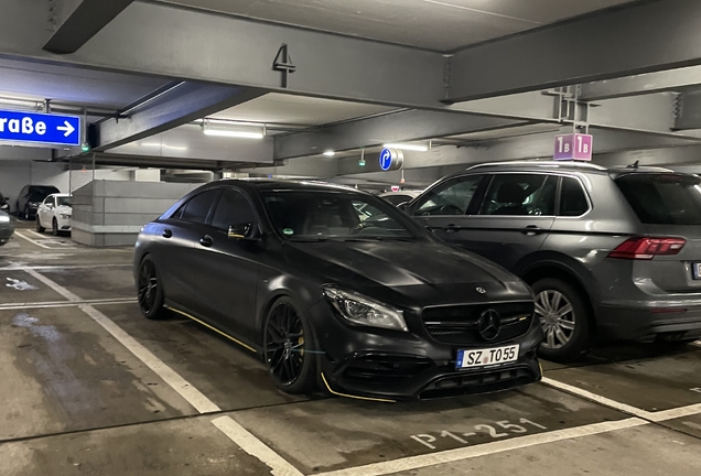 Mercedes-AMG CLA 45 C117 Yellow Night Edition