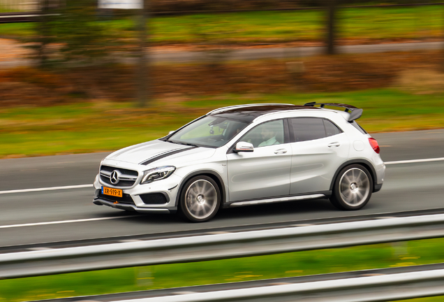Mercedes-Benz GLA 45 AMG X156