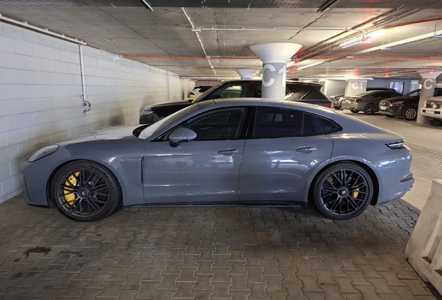 Porsche 972 Panamera GTS MkI